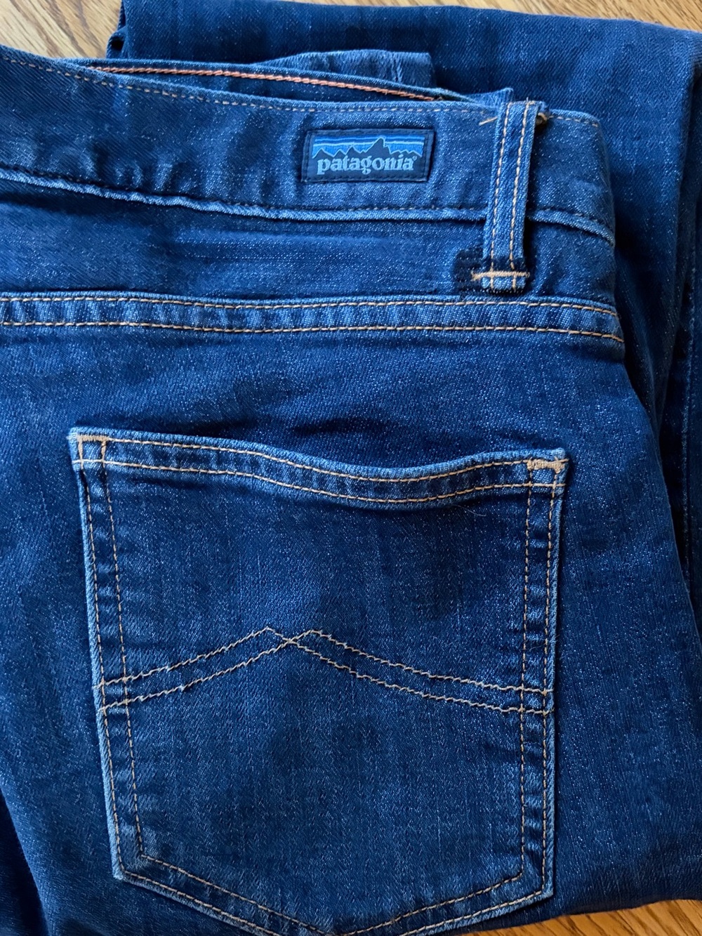 Patagonia Women’s Skinny Jeans in Deep Blue Indigo | Size 28 - Picture 3 of 4